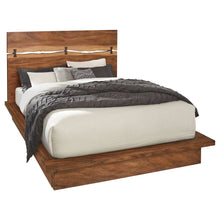 Load image into Gallery viewer, Winslow Queen & E.King Bed
