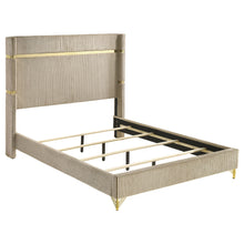 Load image into Gallery viewer, Lucia 4 Pc Bedroom Set