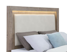 Load image into Gallery viewer, Kenora California King, E.king, & Queen Bed