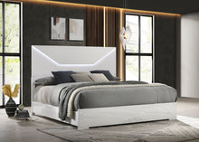 Load image into Gallery viewer, Ives Eastern King & Queen Bed