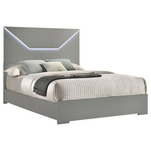 Load image into Gallery viewer, Ives Eastern King & Queen Bed