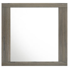 Load image into Gallery viewer, Fenwick 4 & 5 Piece Bedroom Set