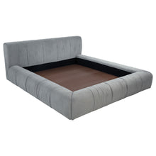 Load image into Gallery viewer, Wilshire California King, E.king, & Queen Bed