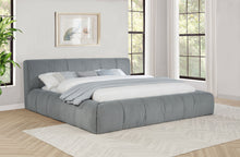 Load image into Gallery viewer, Wilshire California King, E.king, & Queen Bed