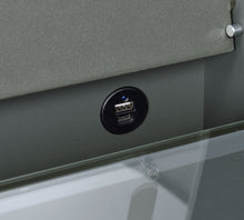 Load image into Gallery viewer, Danbury Vanity Set