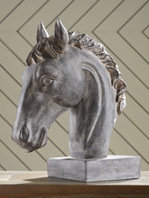 Load image into Gallery viewer, Carnlow Sculpture