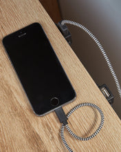 Load image into Gallery viewer, Hyanna Nightstand