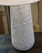 Load image into Gallery viewer, Chaston Table Lamp (Set of 2)