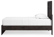 Load image into Gallery viewer, Belachime Bedroom Set