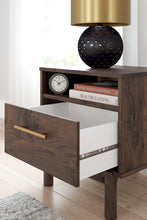 Load image into Gallery viewer, Calverson Nightstand