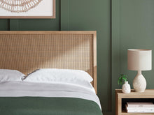 Load image into Gallery viewer, Cielden Bed