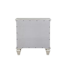 Load image into Gallery viewer, Sandy Beach 3-drawer Nightstand Cream White