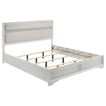 Load image into Gallery viewer, Miranda California King, E.King, Queen, Full, & Twin Bed Black & White image