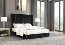Load image into Gallery viewer, Cadwell E.King, Queen, & Full Bed White, Gray, & Black