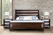 Load image into Gallery viewer, Hinwitz E.King & Queen Bed