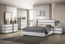 Load image into Gallery viewer, BIRSFELDEN Cal.King, E.King, & Queen Bed, White