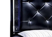Load image into Gallery viewer, Bellagrand Bed Oak, Silver & Black