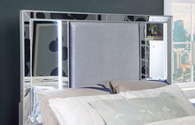 Load image into Gallery viewer, BELLADONNA Cal.King, E.King & Queen Bed, Silver