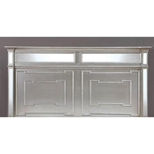 Load image into Gallery viewer, Salamanca Silver Cal.King & Queen Bed