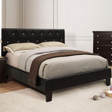Load image into Gallery viewer, Velen Black Cal.King, E.King, Full, & Twin Bed Black & White image