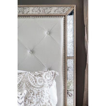 Load image into Gallery viewer, LORAINE Cal.King, E.King, & Queen Bed