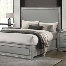 Load image into Gallery viewer, Cassiopeia E.King & Queen Bed Squre & Circular