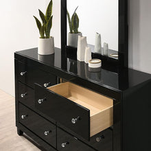 Load image into Gallery viewer, Magdeburg Bed Black & White