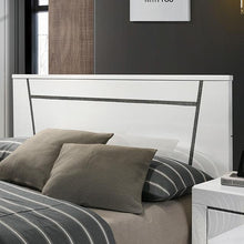 Load image into Gallery viewer, Magdeburg Queen Bed