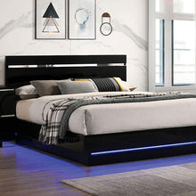 Load image into Gallery viewer, Erlach Bed Black & White