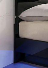 Load image into Gallery viewer, Erlach Bed Black & White