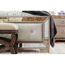 Load image into Gallery viewer, LORAINE Cal.King, E.King, & Queen Bed