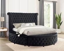 Load image into Gallery viewer, Delilah Cal.King & E.King Bed