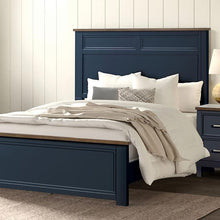 Load image into Gallery viewer, Pinetop 4 & 5 Piece Twin Bedroom Set White & Blue