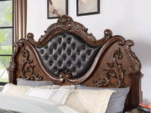 Load image into Gallery viewer, Esparanza Bed Cherry & White