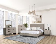 Load image into Gallery viewer, Gristalt E.King & Queen Bed