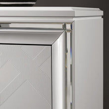 Load image into Gallery viewer, EMMELINE Night Stand w/ USB, White