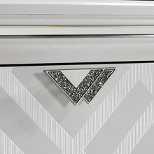 Load image into Gallery viewer, Emmeline Bed Silver & White
