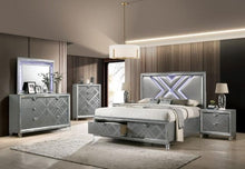 Load image into Gallery viewer, Emmeline Bed Silver & White