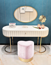 Load image into Gallery viewer, Heart Pink Velvet Ottoman/Stool