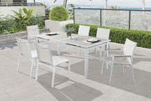 Load image into Gallery viewer, Nizuc Grey manufactured wood Outdoor Patio Extendable Aluminum Dining Table