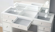 Load image into Gallery viewer, Margret Vanity Set