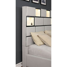 Load image into Gallery viewer, Gemma Queen Bed