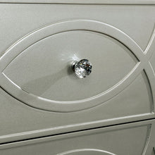 Load image into Gallery viewer, Manar Queen Bedroom Set