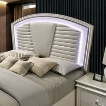 Load image into Gallery viewer, Maddie Bed White & Silver