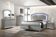 Load image into Gallery viewer, Maddie Bed White & Silver