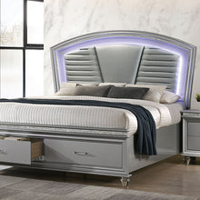 Load image into Gallery viewer, Maddie Bed White & Silver