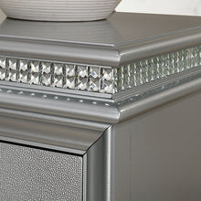 Load image into Gallery viewer, Maddie Bed White & Silver