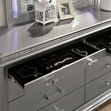 Load image into Gallery viewer, Maddie Bed White & Silver