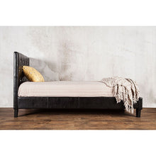 Load image into Gallery viewer, Velen Bed Black & White
