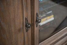 Load image into Gallery viewer, Seven Oaks Entertainment Center